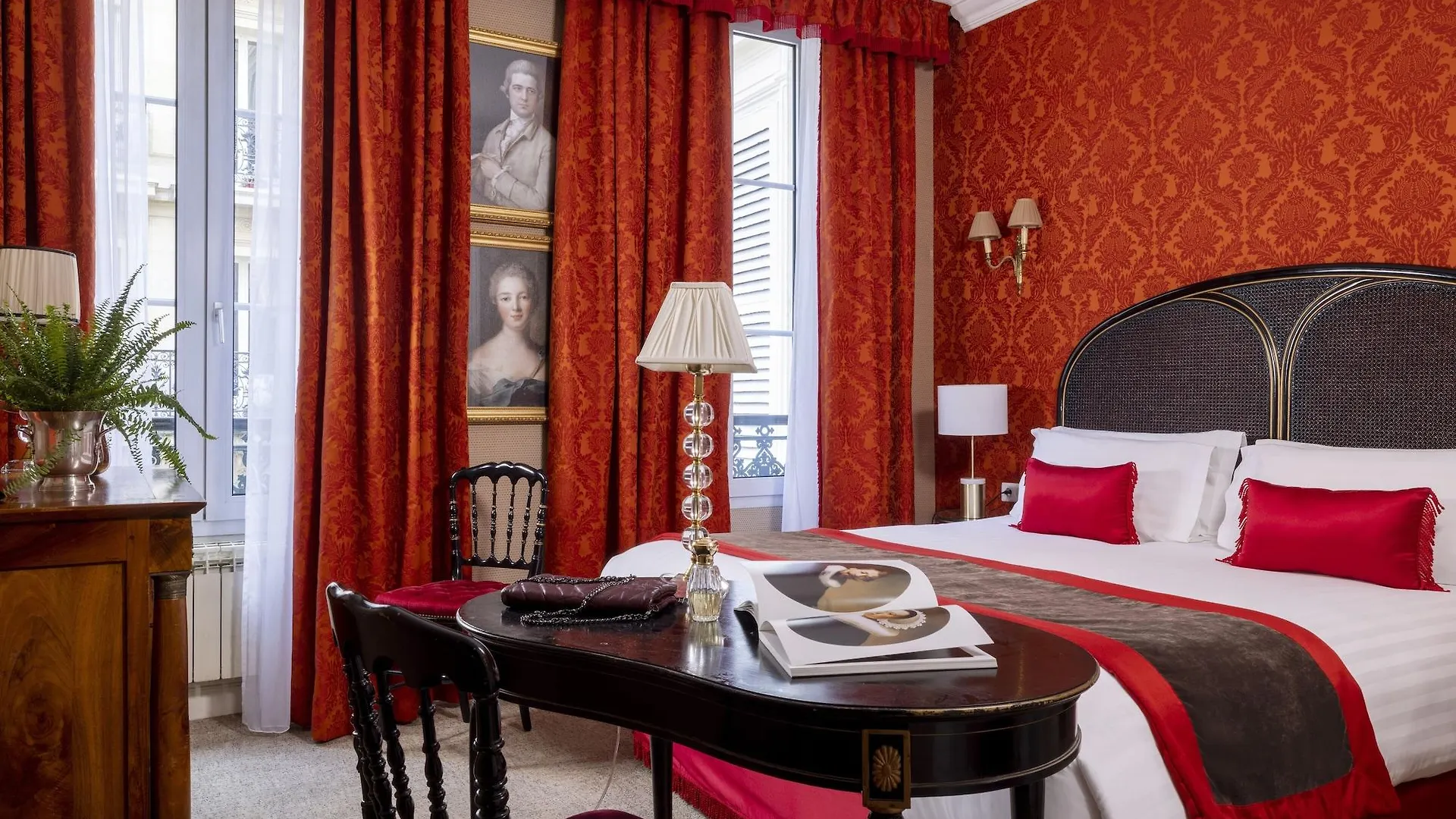 De Seine Hotel 3*