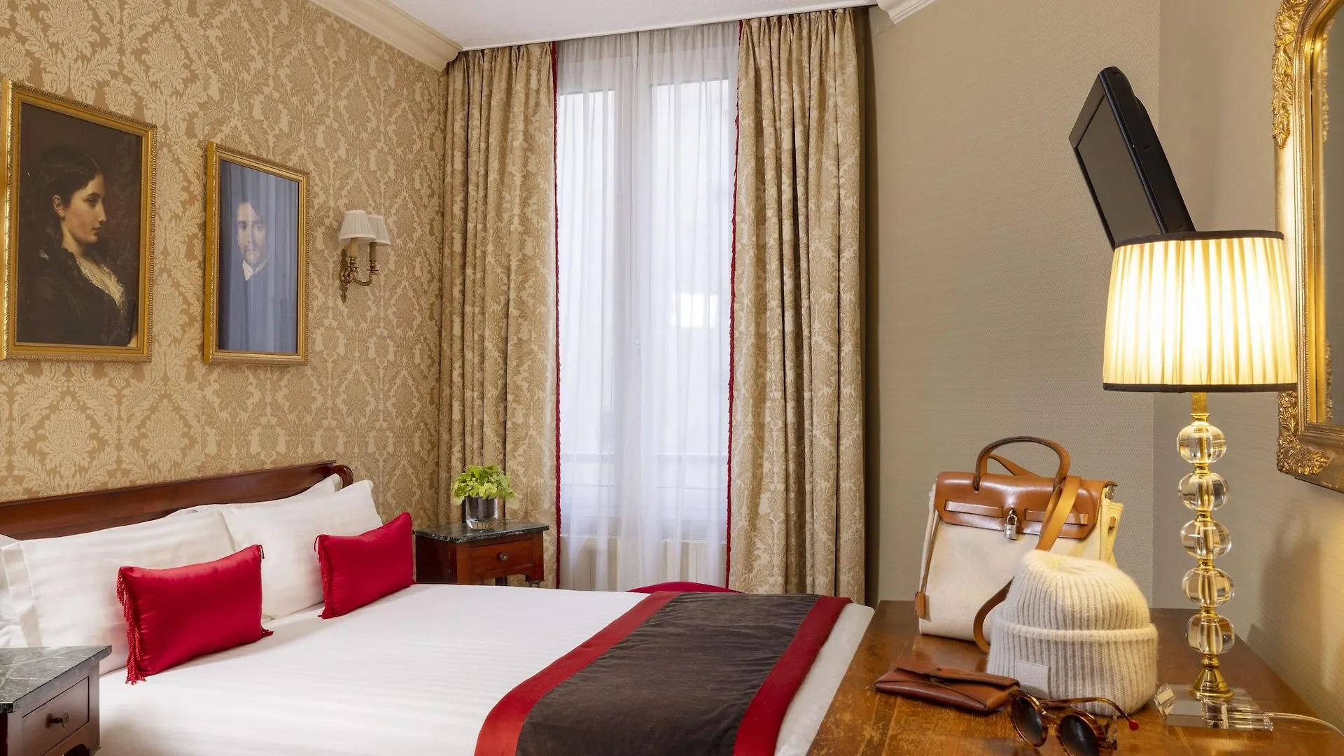 Hotel De Seine 3*