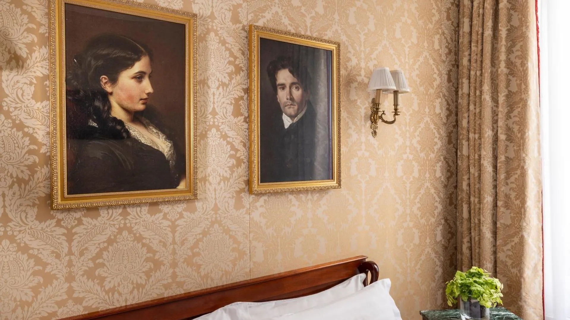 De Seine Hotel Paris